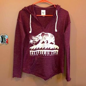 Billabong California Love Bear Sweatshirt/Hoodie